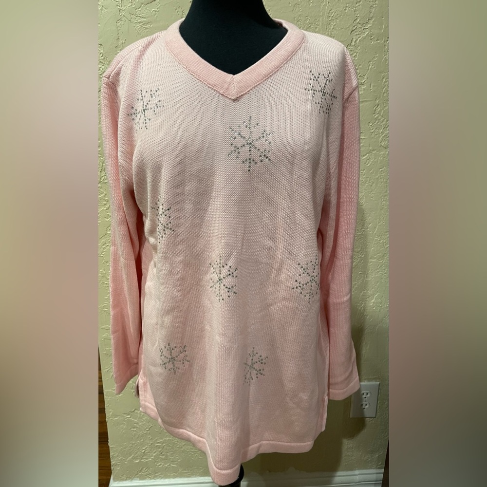 The Quaker Factory Christmas sequin snowflake sweater in pink SZ Large